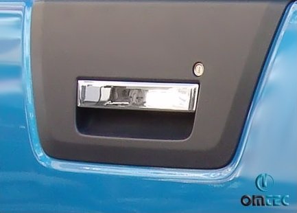 Takaluukun kahvan kromikuori Nissan Navara 06-